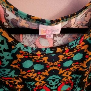 LuLaRoe Tops - Lularoe Gigi fun print LuLaRoe Tops - Lularoe Gigi fun print
